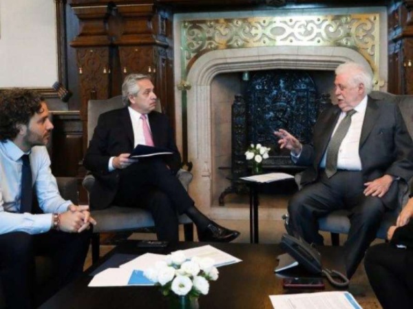 El presidente Alberto Fernández se reunió con Ginés González García: alerta por el coronavirus y preocupación por el sarampión y el dengue
