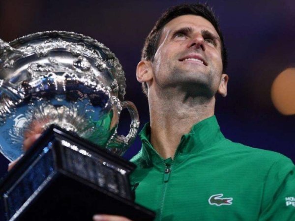 Novak Djokovic, nuevamente en lo m&aacute;s alto del ranking de la ATP