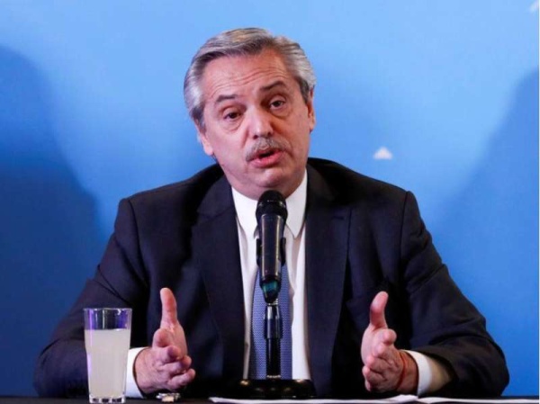 Alberto Fernández evalúa impulsar una ley para penar a los que nieguen los crímenes de la dictadura