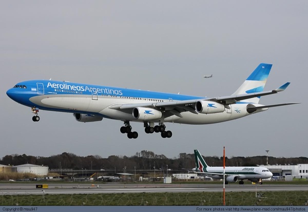 Aerol&iacute;neas Argentinas comienza a repatriar a los argentinos varados en el exterior 