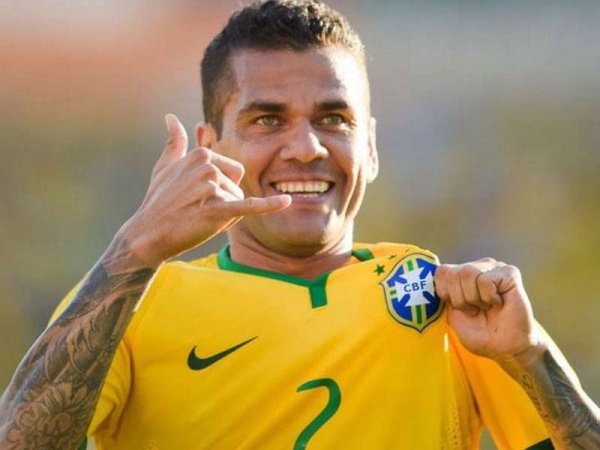 &iquest;Dani Alves a Estudiantes?