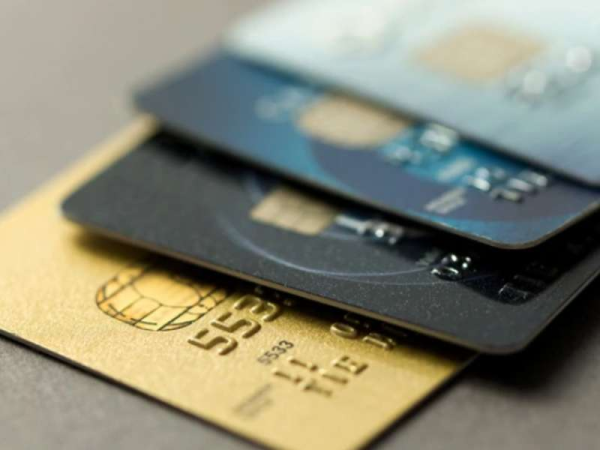 El próximo vencimiento de las tarjetas de crédito se podrá pagar con tres meses de gracia y en 9 cuotas