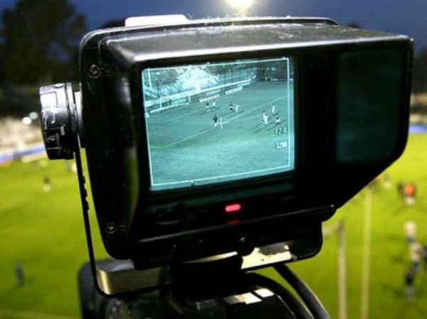 La televisi&oacute;n les pag&oacute; abril a los 24 clubes de la Superliga