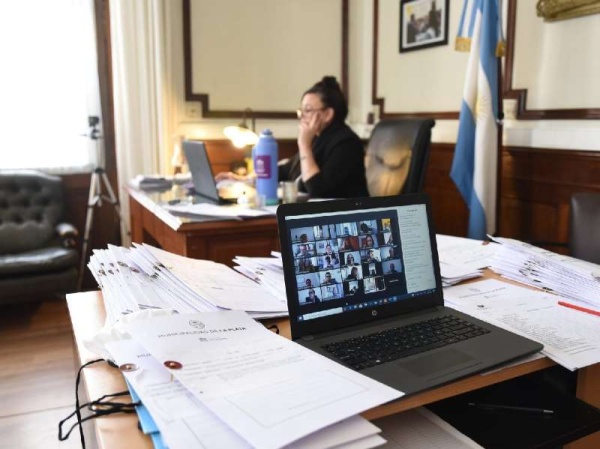 Decretan la emergencia administrativa, económica y financiera en el Partido de La Plata