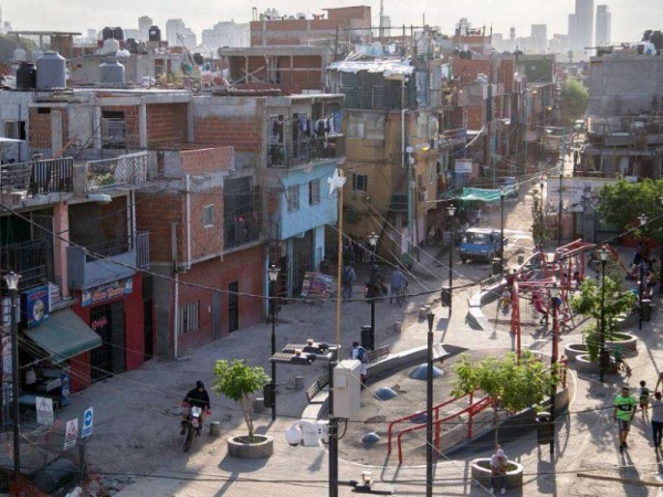 Ya son 301 los casos en los barrios vulnerables de la Ciudad de Buenos Aires y hay 198 infectados en la Villa 31