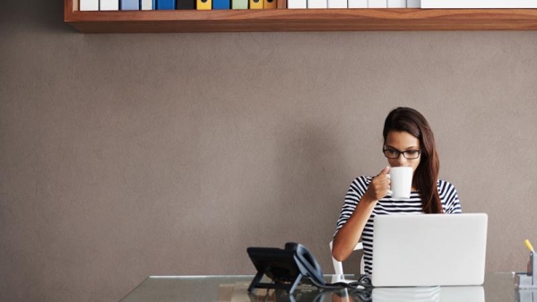 Cuarentena: Ocho de cada diez personas elegir&iacute;an seguir trabajando desde casa