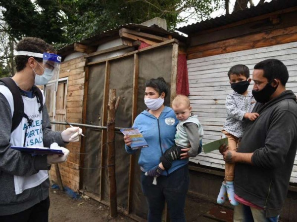 Una nena de 4 años y un nene de 7 años entre los 8 nuevos infectados de La Plata
