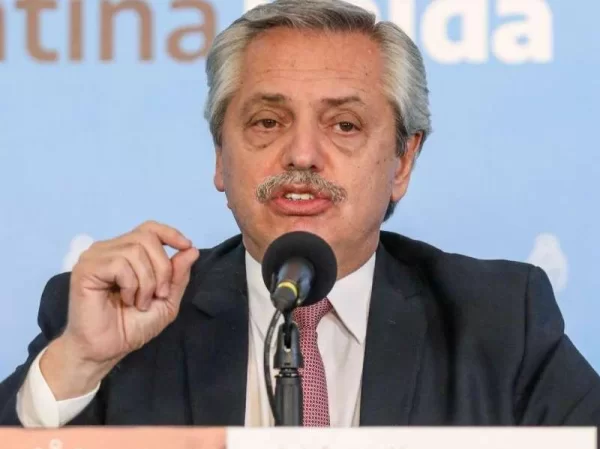 El presidente aseguró que &quot;en no mucho tiempo&quot; la economía volverá a funcionar