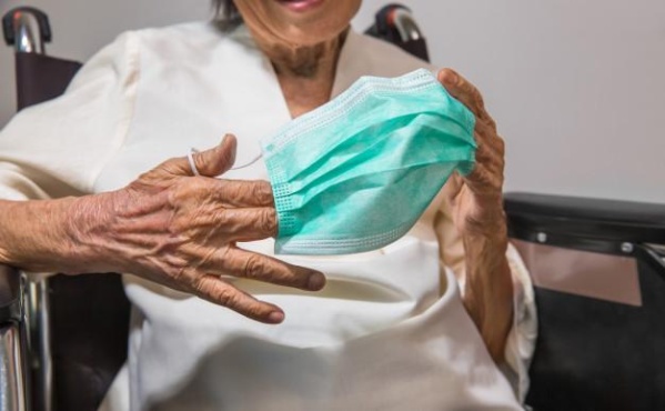 Una anciana platense de 101 años entre los nuevos infectados por coronavirus