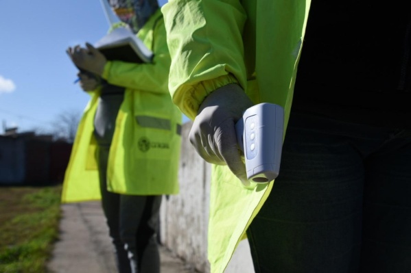El plan de Garro para detectar a más asintomáticos en los barrios populares de La Plata