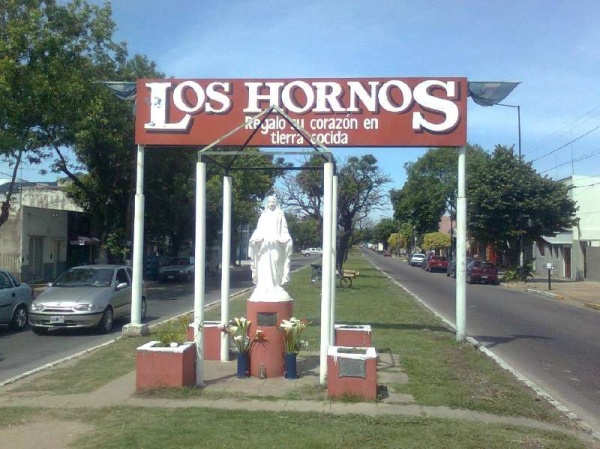 Buscan donaciones para una familia necesitada de Los Hornos