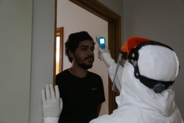 La Plata sum&oacute; 66 contagiados y qued&oacute; a diez de los 1000 en total