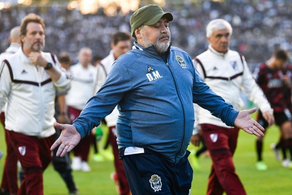 Un ex Gimnasia revel&oacute; detalles e intimidades de Maradona