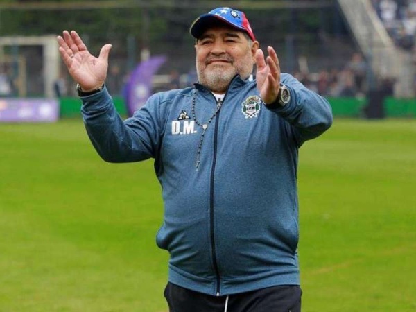 Notable avance en la salud de Maradona