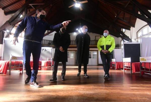 Garro y Kicillof visitaron el Centro de Aislamiento de la República de los Niños que ya empezará a recibir infectados