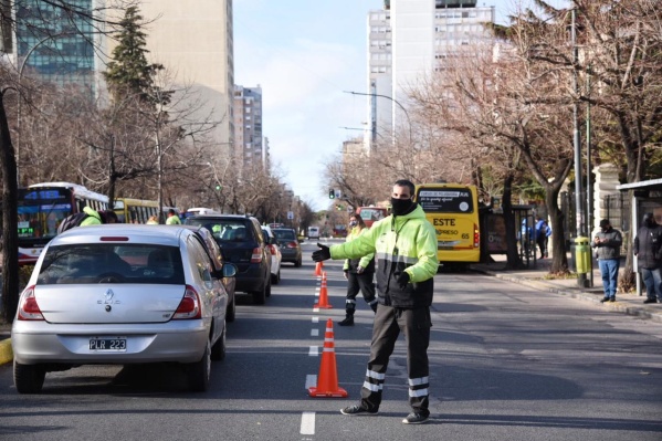 Dio positivo de coronavirus un inspector municipal de La Plata de la secretaría de Convivencia y Control Ciudadano