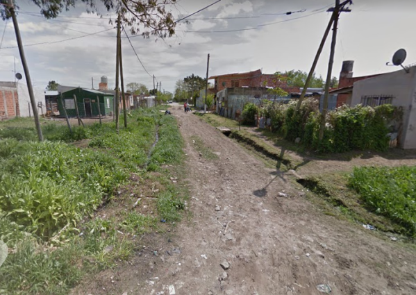 Motochorros asesinaron en Los Hornos a un chico de 17 años con un tiro en la cabeza