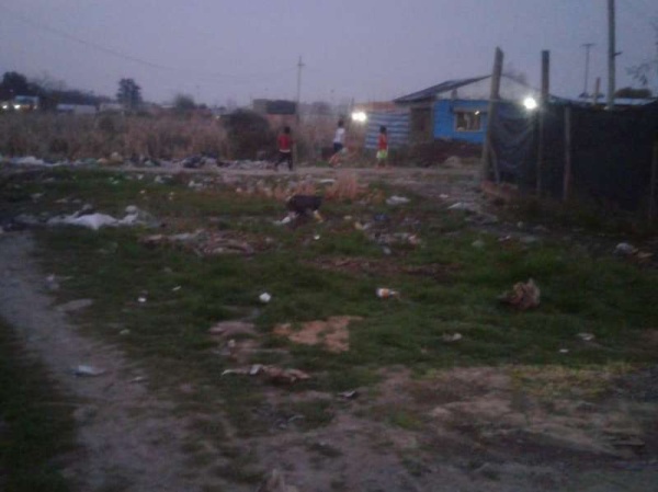 Barrios populares de La Plata se sienten olvidados por el municipio: &quot;Garro nos ignora&quot;