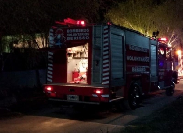 Una mujer se prendió fuego en una esquina de Berisso