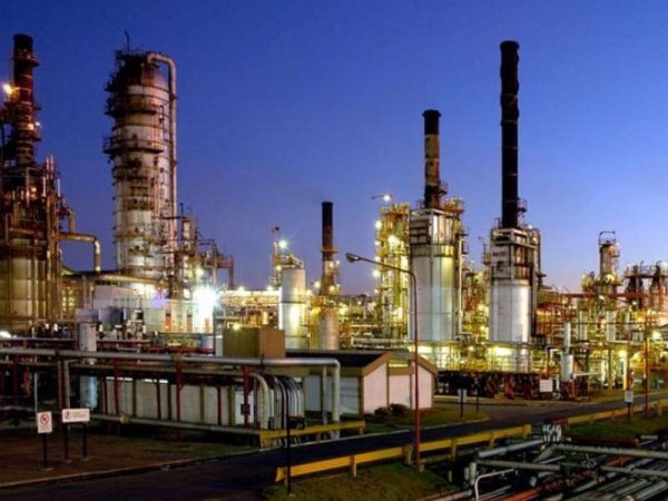 Alerta en el YPF de Ensenada: expuestos al Coronavirus y sin aumento salarial