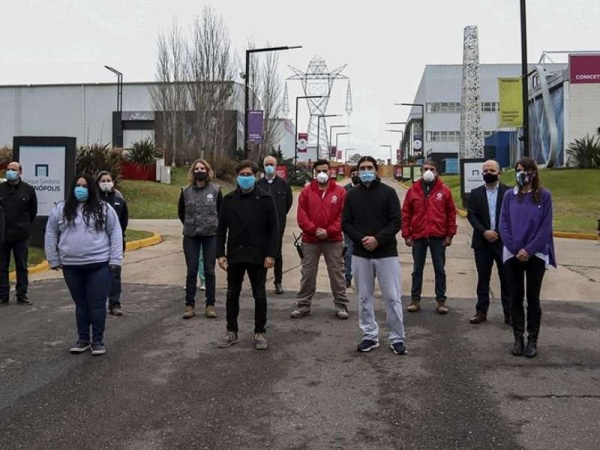 Kicillof ya le pagó a los primeros pacientes con coronavirus que se aislaron en los centros Bonaerenses