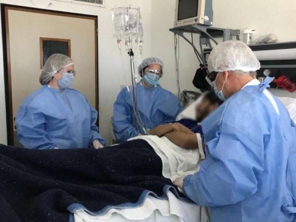 En el Hospital Rossi de La Plata trasplantaron a un joven de 21 años con médula ósea proveniente de Alemania