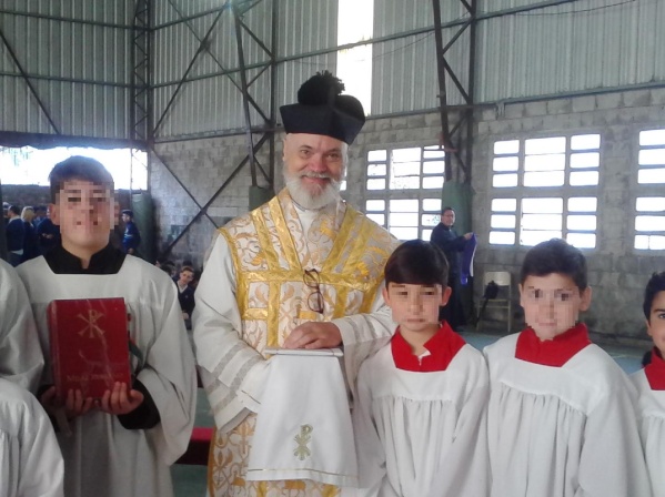 Denunciaron judicialmente al ex cura de un colegio de La Plata: la víctima tenía 13 años