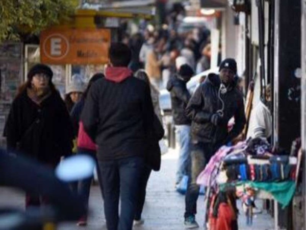 Venta ilegal en La Plata: advierten por una red de trata de personas