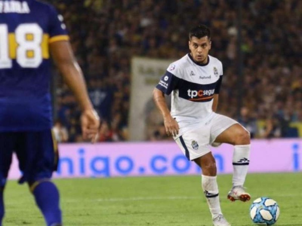 Gimnasia anunció la continuidad de Matías Pérez García