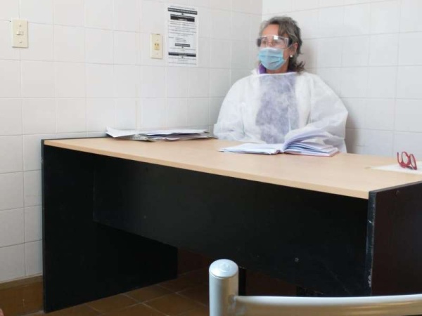 Duro y real pedido de concientización de una trabajadora del San Juan de Dios de La Plata: &quot;Nos estamos agotando, enfermando y muriendo&quot;