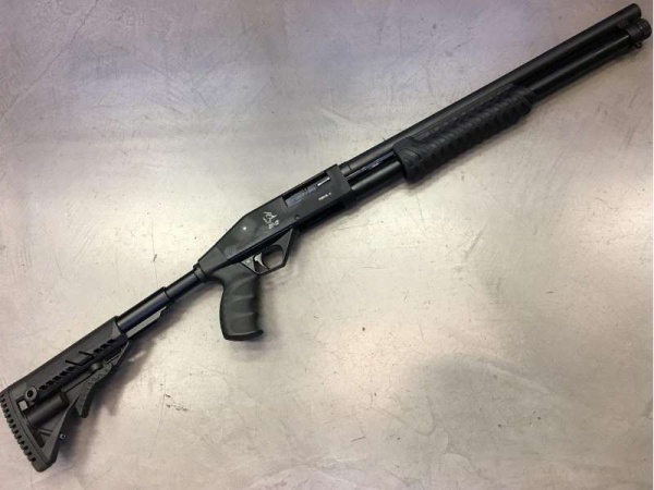 Un ex senador bonaerense massista fue aprehendido por realizar disparos con un arma de guerra