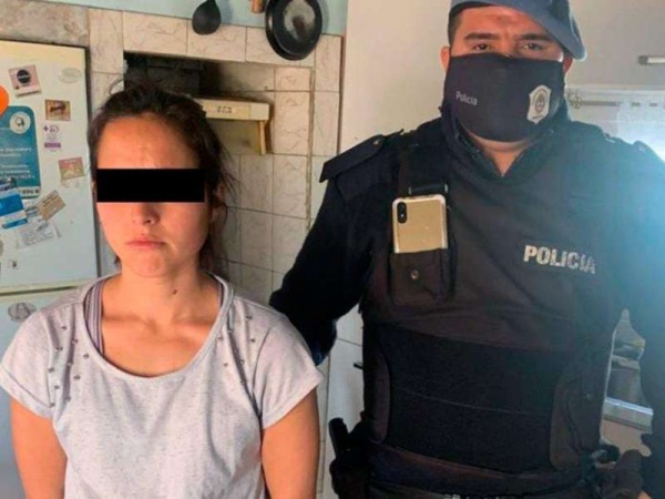 Berazategui: una mujer asfixió a sus dos hijos de 2 y 6 años mientras dormían
