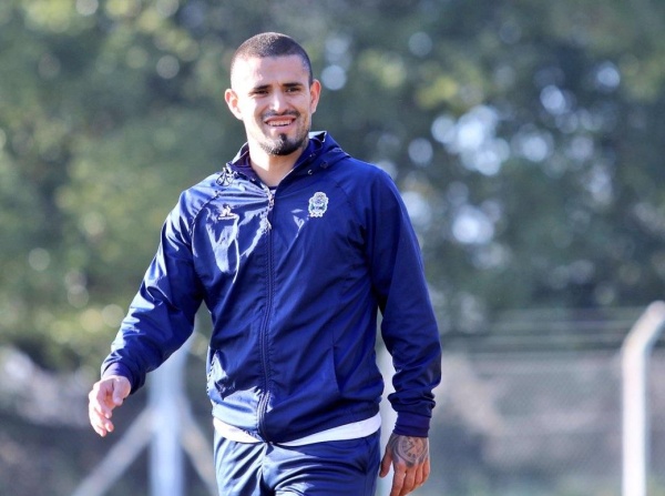 Gimnasia se entrenó con el plantel completo