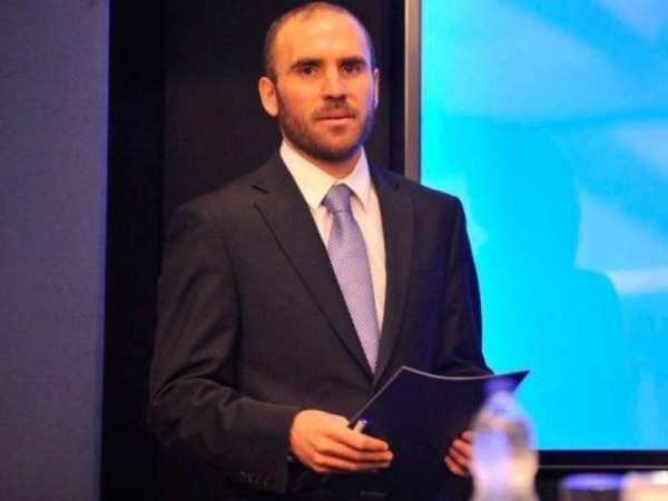 Guzmán dijo que el presupuesto 2021 es un paso fundamental en el proceso de estabilizar la economía