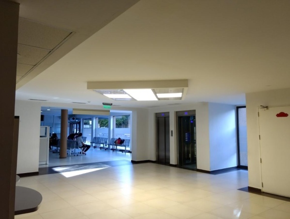 Balearon a un médico cerca del Parque San Martín: le dispararon en la pierna y no hay detenidos