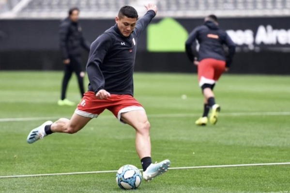 Estudiantes podr&iacute;a perder en los pr&oacute;ximos d&iacute;as tres jugadores