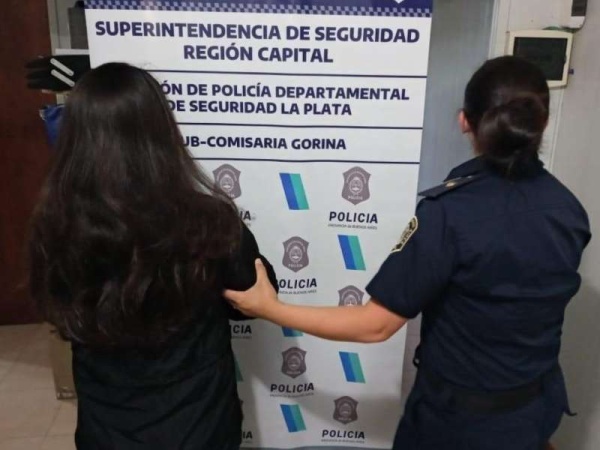 Una joven fue detenida en La Plata luego de intentar pasar droga a un penal por rollos de papel higi&eacute;nico