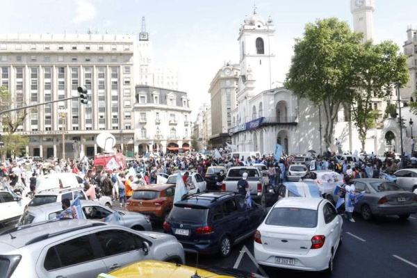 Diversos festejos del D&iacute;a de la Lealtad Peronista en La Plata este 17 de octubre