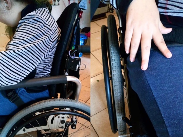 Sufre de hipotonía muscular en La Plata, su obra social no le responde y la silla que usa le está afectando físicamente: &quot;Está necesitando una de plegado lateral&quot;