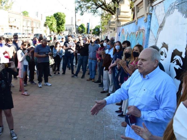 Peronistas platenses en unidad homenajearon a Nestor Kirchner