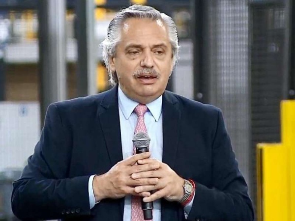 Alberto Fernández: &quot;Debemos trabajar juntos porque de ello depende la suerte del 40 por ciento que está sumido en la pobreza&quot;