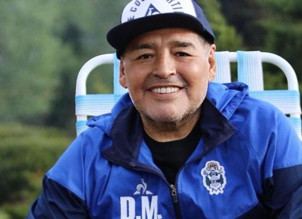 Terminó la operación a Diego Maradona y la califican de exitosa