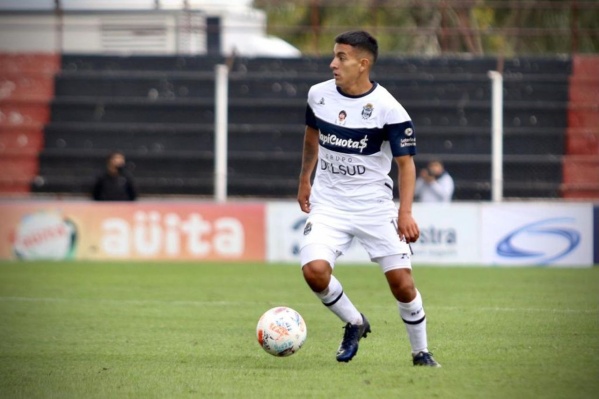 Otro pibe Lobo se va del club