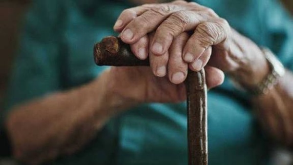 Una pareja de jubilados platenses fue v&iacute;ctima del "cuento del t&iacute;o" en Ringuelet