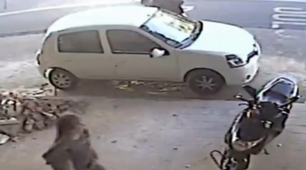 Un hombre fue v&iacute;ctima de un robo a plena luz del d&iacute;a en pleno centro platense