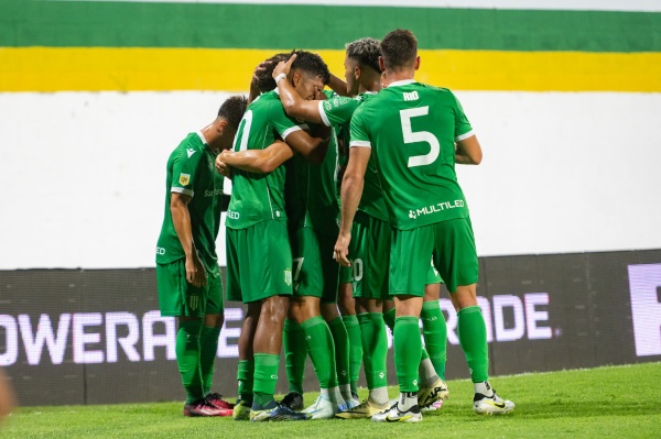 Surgi&oacute; de River, jugar&aacute; Copa Libertadores y sentenci&oacute;: "Carrillo es el mejor 9 de Argentina"