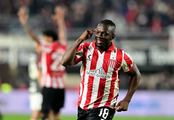 Del aliento por TV al cari&ntilde;o del hincha: &iquest;C&oacute;mo fueron las &uacute;ltimas horas de Cetr&eacute; y qu&eacute; esperan en Estudiantes?&nbsp;