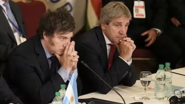 El Gobierno busca nuevamente financiamiento en el mercado local