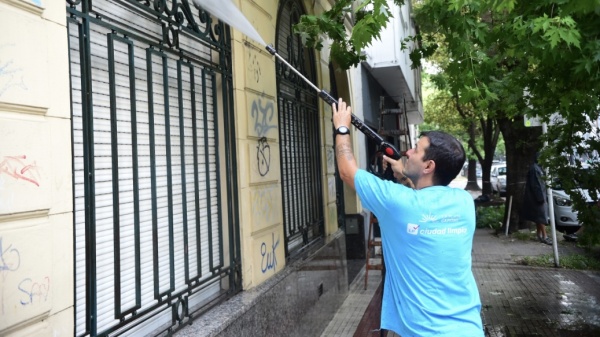 La Plata suma espacios renovados con las cuadrillas municipales de &ldquo;Ciudad Limpia"