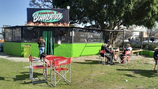 Robaron much&iacute;sima mercader&iacute;a a &ldquo;El Puesto Verde de Bomberos&rdquo; de Berisso